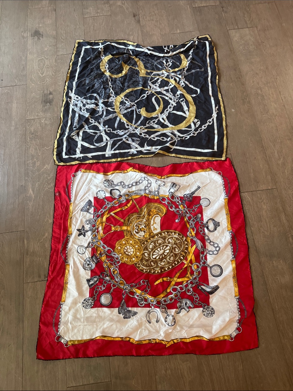 Silk Scarves Set